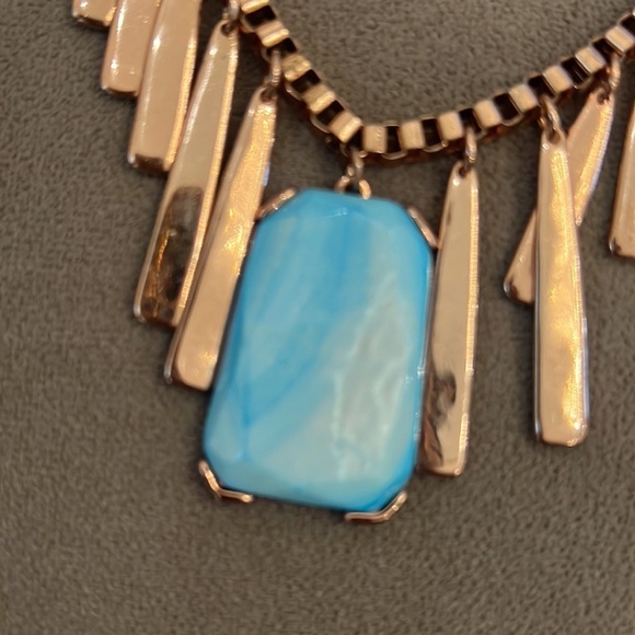 ROSE GOLD CHAIN NECKLACE - Picture 8 of 12